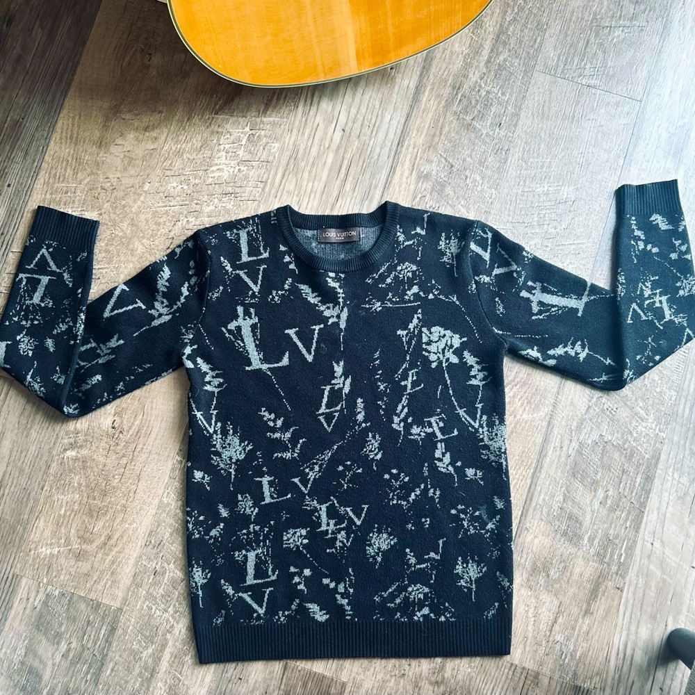 LV CREWNECK Xs/s